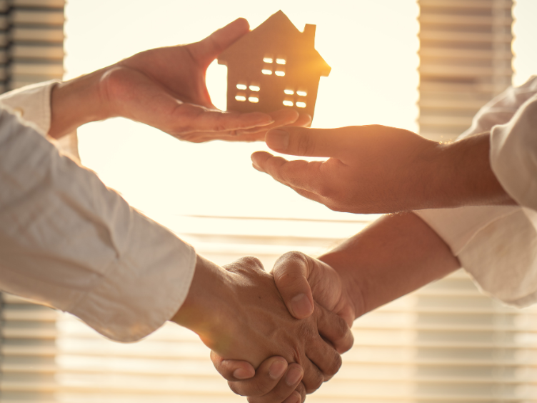 BROKER CE | Train Your Agents, Avoid Trouble